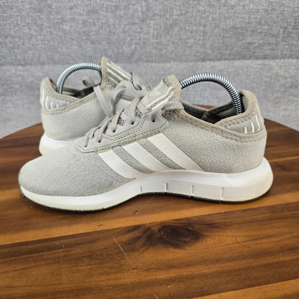 Adidas Swift Run X Womens Grey‎ White Athletic Sneakers FY2135 Size 9